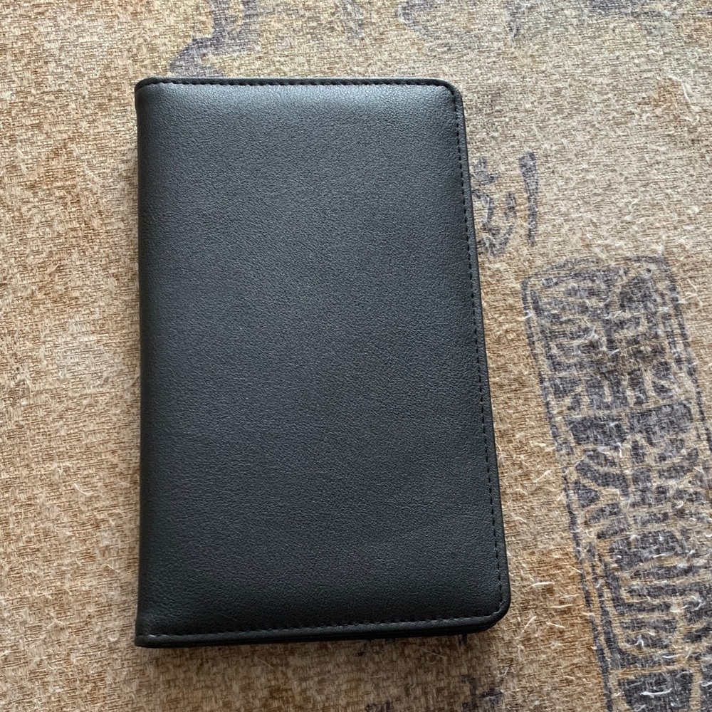 Black Leather cards organizer Passport Wallet New